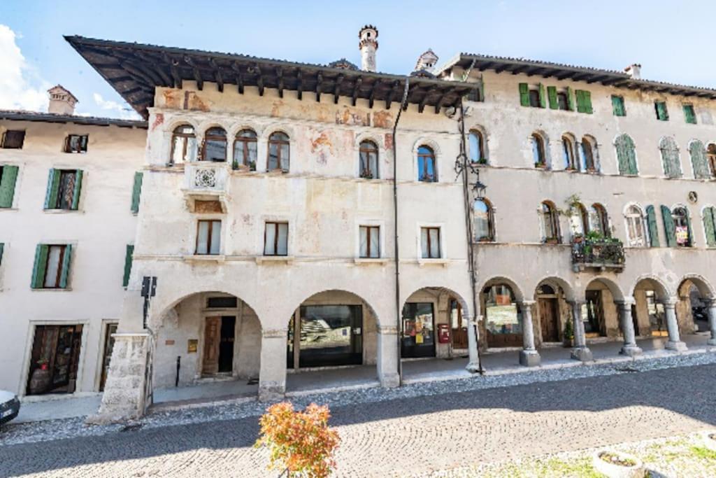 Loft Overlooking The Old Town . Feltre Exterior foto